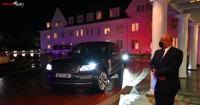 Range Rover yang Ditumpangi Jokowi di Glasgow