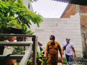 Kelurahan Jelaskan Keinginan 2 Tetangga yang Tutup Akses Rumah Ridwan