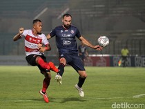 Liga 1: Line Up Madura United Vs Arema FC, Adu Tajam Dalberto-Lokolingoy