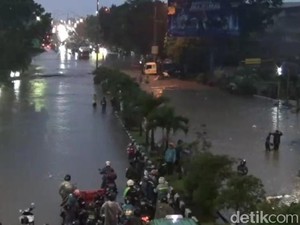Polisi Siapkan Pasukan Khusus Antisipasi Bencana di Jabar