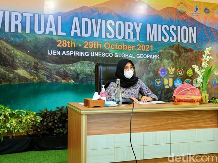 Upaya menyukseskan Geopark Ijen yang telah diusulkan menjadi UNESCO Global Geopark (UGG), alias jaringan geoparak dunia terus dilakukan. Dalam rangka persiapan assessment aspiring (penilaian calon) UGG, Kementerian Perencanaan Pembangunan Nasional (PPN)/Bappenas menggelar Virtual Advisory Mission (VAM), yang disupervisi langsung oleh Sekretaris Jenderal UNESCO Global Geopark Network, Guy Martini.