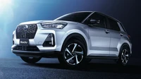 Dengan standar WLTC, konsumsi bahan bakar rata-rata Daihatsu Rocky Hybrid mencapai 28 km/liter. Bahkan, dengan metode tes JC08, Rocky Hybrid bisa tembus 34,8 km/liter. (Dok. Daihatsu Jepang)