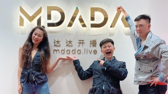 Mdada co-founder (ki-ka) Michelle Chia, Pornsak Prajakwit, Addy Lee