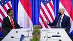 Lihat Lagi Foto Jokowi yang Bermasker Saat Bertemu Biden-Macron