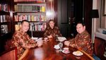 Momen SBY Saat Masak Kupat Tahu hingga Ngopi Bareng Prabowo
