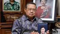 Nama SBY tengah jadi topik hangat setelah dikabarkan mengidap kanker prostat stadium awal. SBY rencananya akan menjalani pengobatan di luar negeri untuk menyembuhkan penyakit tersebut.