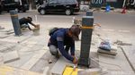 Revitalisasi Trotoar Jalan Suryo Jaksel Terus Dikebut