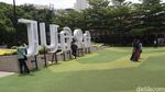 Taman Alun-alun Kota Bandung Kembali Dibuka