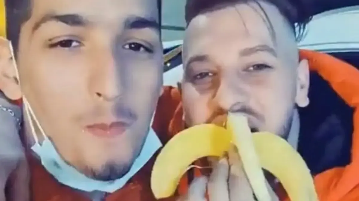 Unggah Video Vulgar Makan Pisang di TikTok, Pengungsi Suriah Ini Terancam Dideportasi