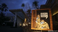 Kali ini, pameran tak hanya dilangsungkan di venue utama saja, tapi tersebar di kawasan elit Jakarta Selatan, yaitu Kemang.