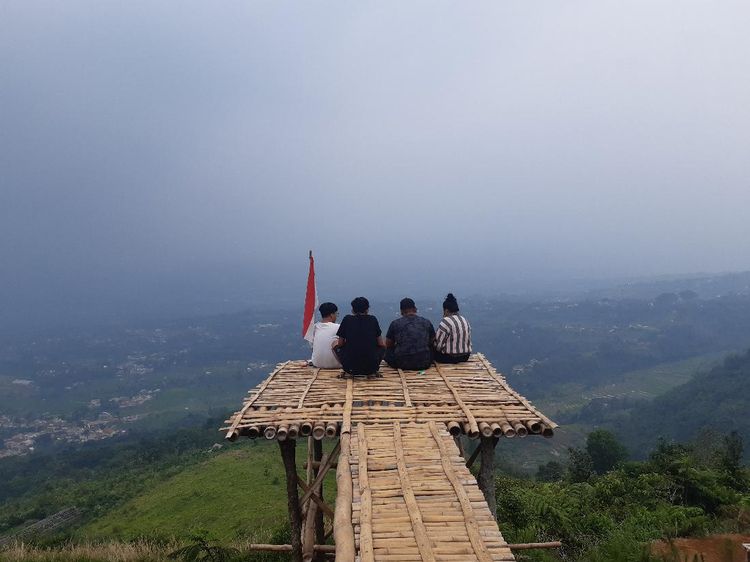 Foto: Alam Indah Bogor dari Atas Bukit Alesano