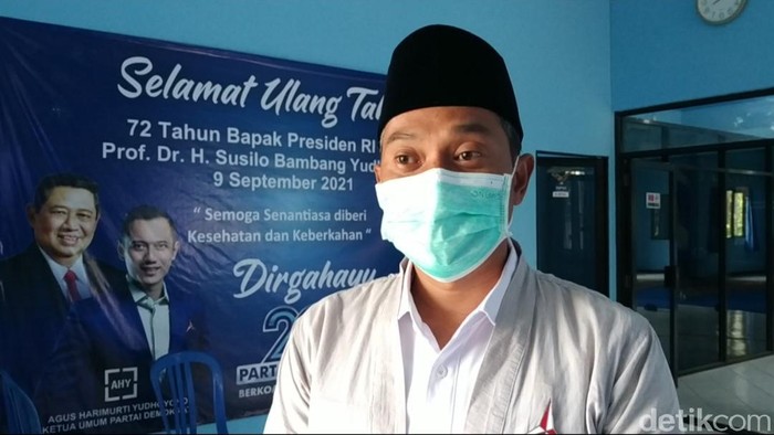 Presiden Keenam RI Susilo Bambang Yudhoyono (SBY) didiagnosa kanker prostat. Sejumlah pihak mengaku kaget, tak terkecuali Bupati Pacitan Indrata Nur Bayuaji yang merupakan keponakan SBY.