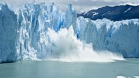 Gletser Perito Moreno dinamai untuk menghormati penjelajah Argentina Francisco Moreno, yang memainkan peran penting dalam sengketa perbatasan antara Argentina dan Chile pada abad ke-19. (Getty Images/iStockphoto)