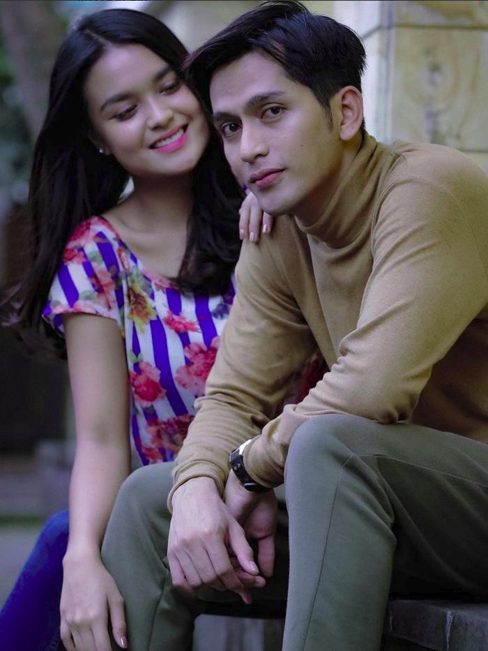 Hanna Kirana Hanna Kirana bersama sang kekasih