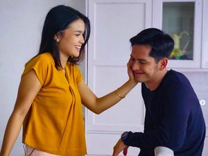 Ilyas Bachtiar Salatkan Jenazah Hanna Kirana