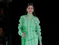 10 Koleksi Bottega Veneta Spring/Summer 2022 Bergaya Sporty