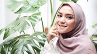 Enno Lerian juga mengakui kabar dirinya hamil di luar nikah. Foto: Instagram: @ennolerian