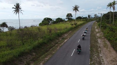 Komunitas Vespa Touring ke Pulau Belitung