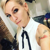 Kristen Stewart menganggap jika Dylan adalah sosok yang pintar hingga ia ingin punya anak dan membuat film dengannya. Aktris yang memulai karier sejak kecil itu bahkan sudah mengucapkan I love you dua minggu setelah mulai berkencan. Foto: Instagram @spillzdylz