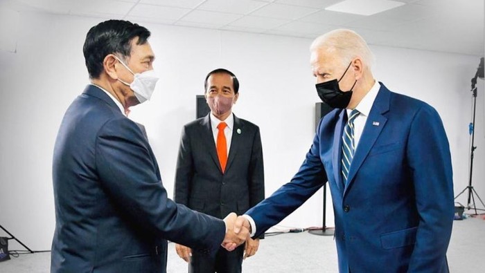 Menteri Koordinator Bidang Kemaritiman dan Investasi Luhut Binsar Pandjaitan bertemu dengan Presiden AS Joe Biden