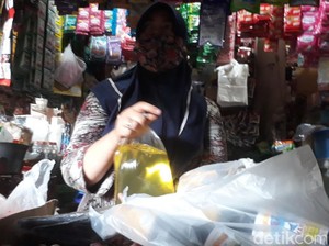 Dipantau Ya Bun, Minyak Goreng Murah Disebar dari Aceh Sampai Surabaya
