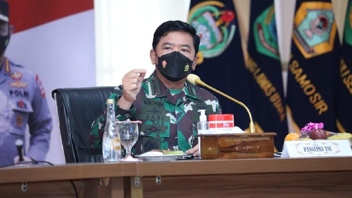 Panglima TNI Marsekal Hadi Tjahjanto memberi pengarahan kepada Forkopimda Provinsi Sumatera Utara