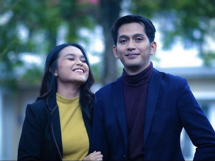 Potret Ilyas Bachtiar yang Jago Racik Kopi bersama Hanna Kirana