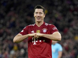Lewandowski Masuk Daftar Elite, Sejajar Ibrahimovic & Ronaldo