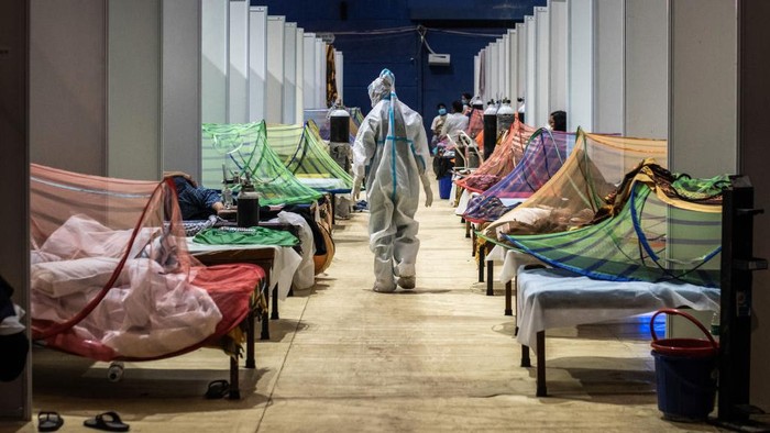 Sempat Dihantam Tsunami Corona, India Kini Siap Sambut Turis Asing Usai dihantam tsunami Corona, India kembali buka perbatasannya untuk turis asing mulai Oktober lalu. Hanya turis yang telah divaksin COVID-19 yang boleh masuk.