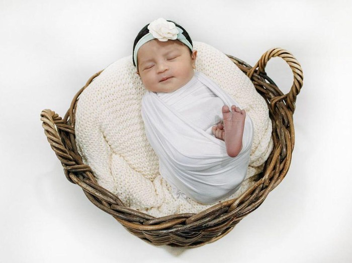 Guzel, Anak Ali Syakieb
