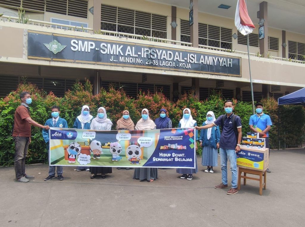 Berbagi Masker ke Sekolah, AICE Diapresiasi Kemendikbudristek