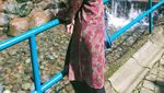 Berendam Air Hangat di Curug Jodo Sari Ater Subang