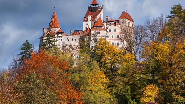 Foto: Kastil Drakula Rumania, Punya Kisah Seram