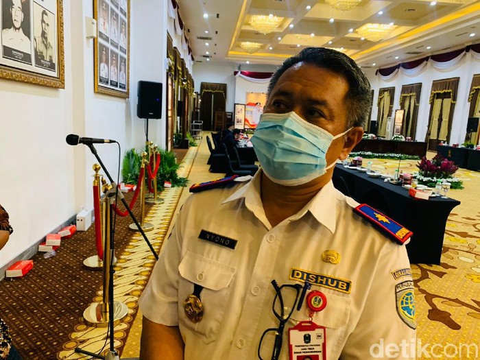 Dishub Jatim menyebut, penyeberangan lintas kabupaten di Bengawan Solo menggunakan perahu merupakan lintasan liar. Dishub Jatim tidak pernah mengeluarkan izin trayek pada lintasan tersebut.