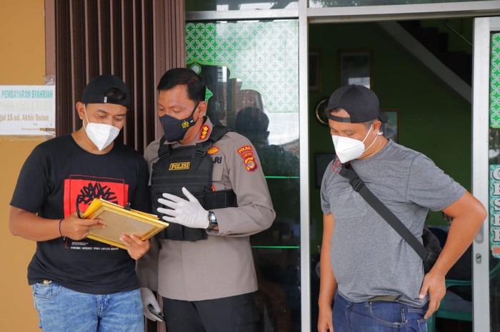 Foto: Polisi menyita ratusan kotak amal dari yayasan di Lampung yang diduga menghimpun dana untuk aksi terorisme. (dok Polda Lampung) Foto: Polisi menyita ratusan kotak amal dari yayasan di Lampung yang diduga menghimpun dana untuk aksi terorisme. (dok Polda Lampung)