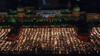 Perayaan ini sekaligus mempertahankan rekor dunia lampu minyak terbanyak dari Guinness World Records.