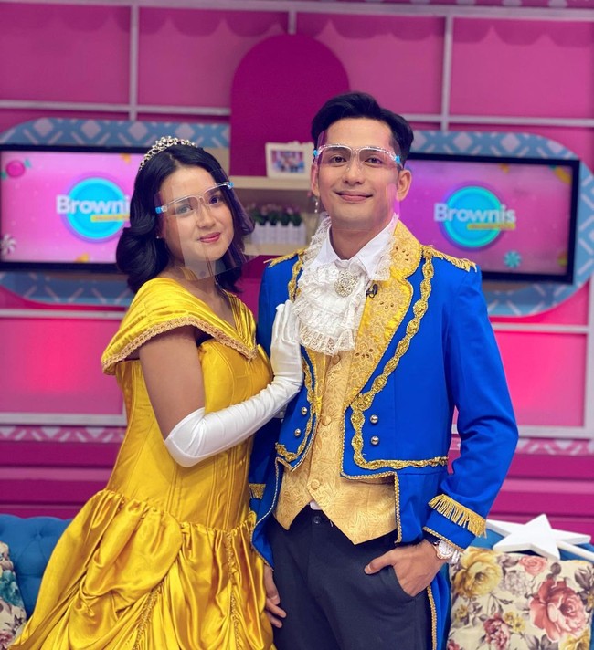 Makasih ya hana keceriaan dan keramahan kamu sudah buat bahagia banyak orang , terutama aku. Allah selalu sayang kamu han, baik-baik disana, tulis Ilyas.Foto: Instagram @ilyasbachtiar10