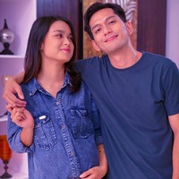 Walaupun mulai hari ini nggak ada yang aku ingetin, Jangan makan pedes, jangan makan sedikit, mau pesen makanan apa yang enak, berhenti dadakan di pinggir jalan gara-gara cilok, mau makanan kuah dadakan, pingin buah nangka tiba-tiba, masih banyak lagi ya dan aku sampe lupa saking banyak nya yang udah kita lakuin,Foto: Instagram @ilyasbachtiar10