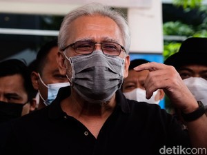Chord Lagu-lagu Lawas Iwan Fals Berisi Kritik Sosial