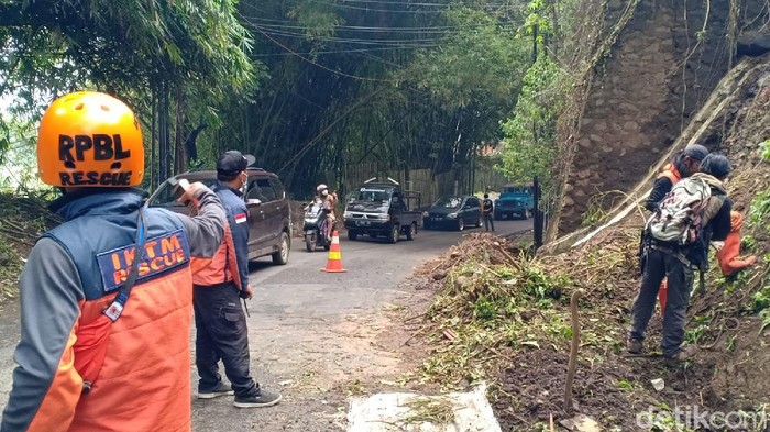 Jalan Kolonel Masturi Lembang, Bandung Barat