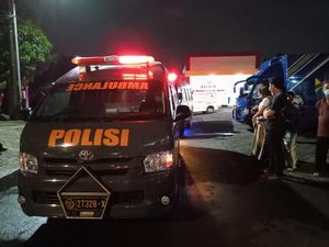 Jenazah Vanessa Angel dan Suami Diberangkatkan ke Jakarta Lewat Jalur Darat