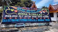 Diketahui pemecatan Hamdani ini awalnya direkomendasikan oleh Badan Kehormatan (BK) DPRD Pekanbaru. Rekomendasi BK terkait dugaan pelanggaran yang dilakukan Hamdani selama menjabat.