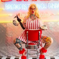 Mary pun dikenal karena melakukan operasi vagina. Wanita 25 tahun itu melakukan tindakan injeksi lemak di area intimnya agar menjadi bervolume. Foto: dok. Instagram/@xomarymagdalena