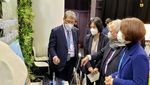 Momen Akrab Basuki & Menteri Lingkungan Korea