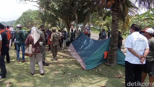 Pantai Karapyak dibuka lagi