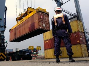 Jenis-jenis Katrol dan Contoh Penggunaannya