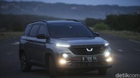 Kami juga membawa Wuling Almaz RS ke Pantai Prangtritis sekaligus menikmati sunset di sana. Foto: Rifkianto Nugroho/detikcom