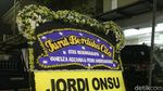 Suasana Rumah Duka Vanessa Angel