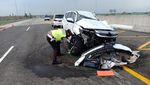 Mobil Vanessa Angel Ringsek Tabrakan di Tol Jombang