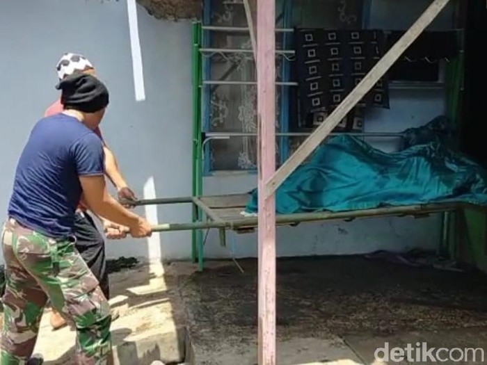 Warga Bandung Barat tewas terbakar di rumahnya diduga karena puntung rokok